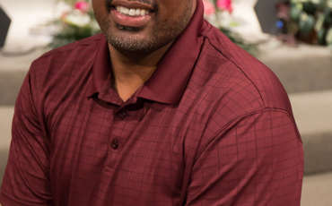 Minister Travis Collier